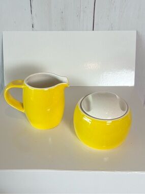 Mikasa Color Complements Sunshine Yellow Creamer and Sugar Bowl with Lid set